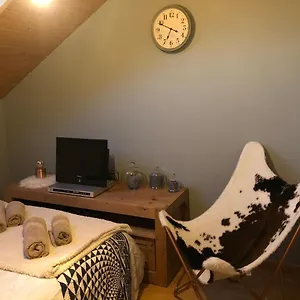 Appartement 2-4 Personnes Entre Annecy Et Aravis, Thônes